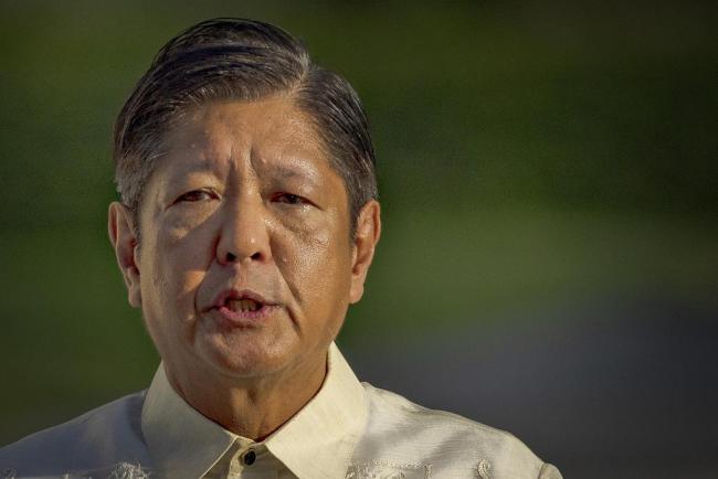 媒体：马科斯访美面临两大难题